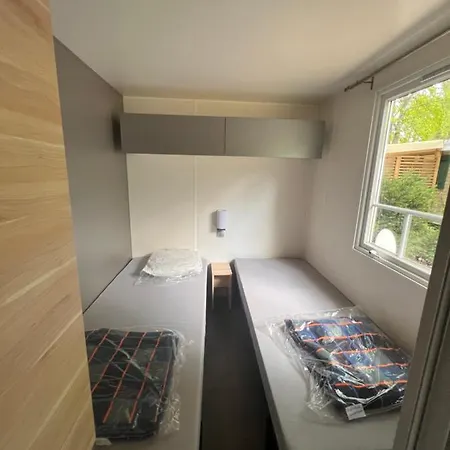 Mobil Du - 4 Etoiles *